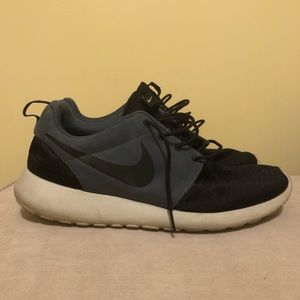 Nike Roshe running shoes